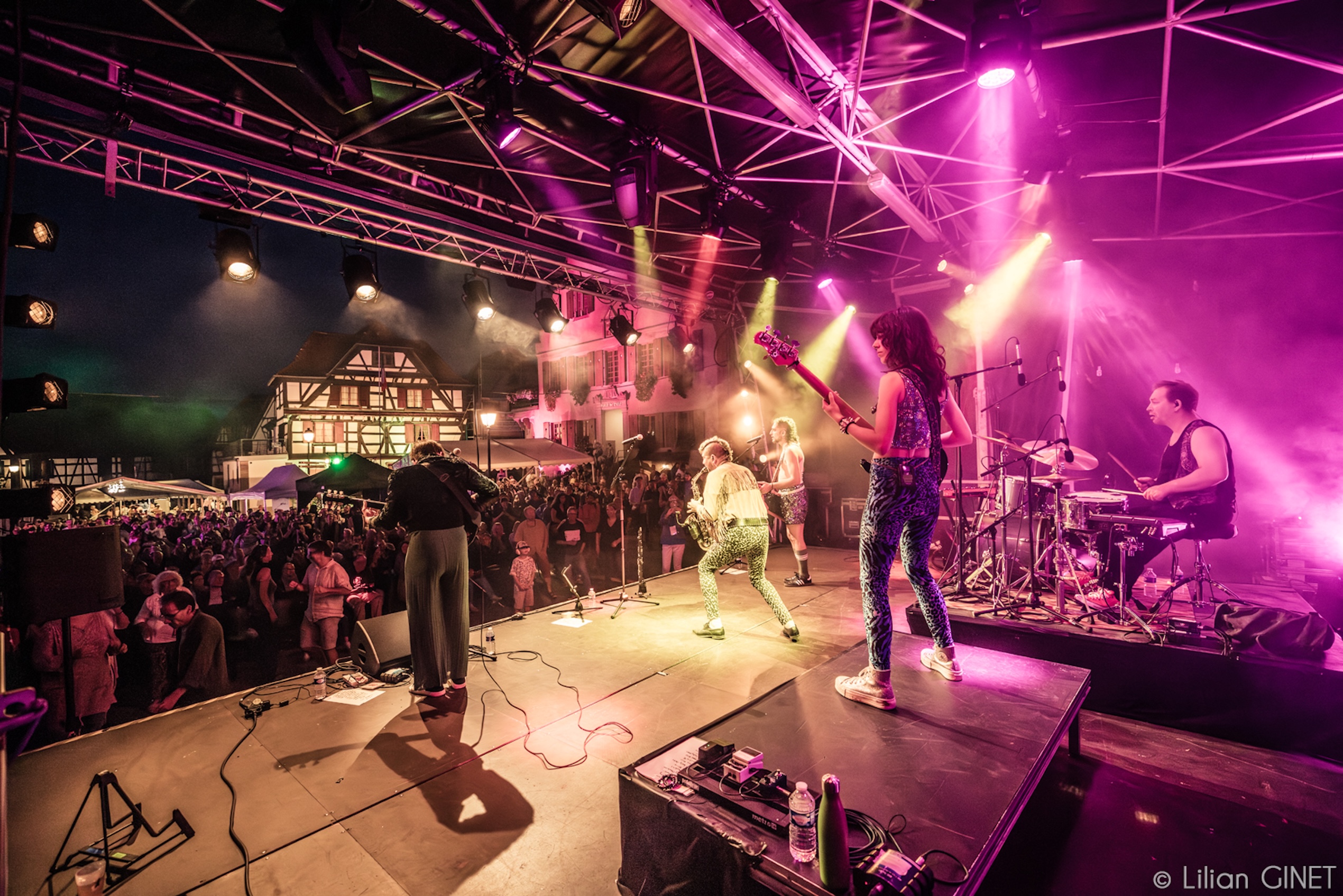 © Lilian Ginet
www.lilianginet.com
contact : lilian.ginet@gmail.com
Facebook : Lilian Ginet - Images
Instagram : @lilianginet_images